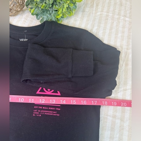 Vans Women’s 66 Supply Long Sleeve Tee in Black/Pink Size XS NWT - Picture 3 of 13